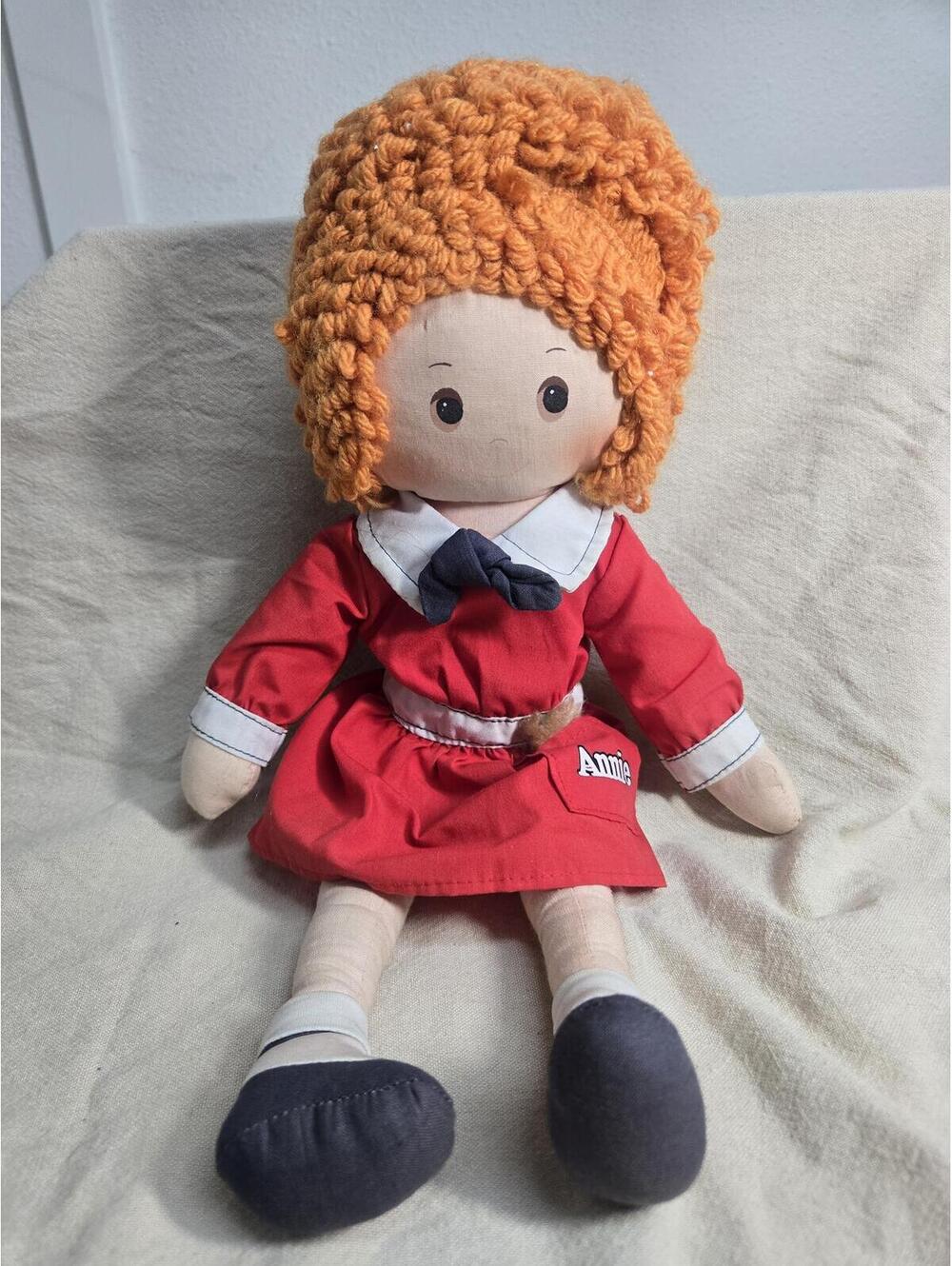 1977 Knickerbocker Little Orphan Annie Plush Doll